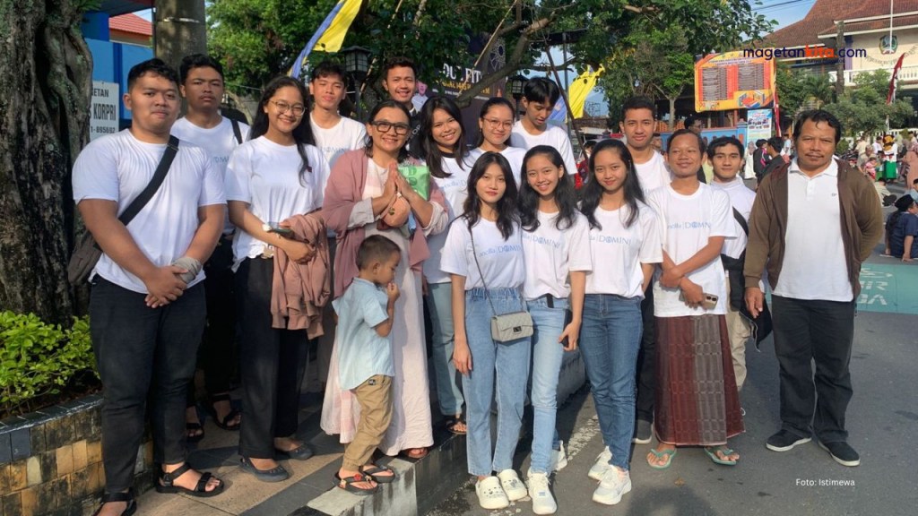 Diapresiasi, Potret Toleransi Beragama dalam Kegiatan Salat Idul Fitri di Masjid Agung Baitussalam Magetan