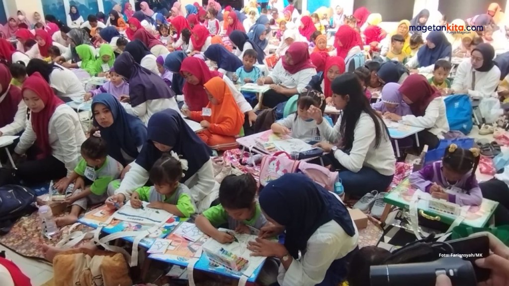 Kenalkan Perguruan Tinggi pada Anak, Kampus Unesa Magetan Gelar Lomba Mewarnai untuk PAUD dan TK