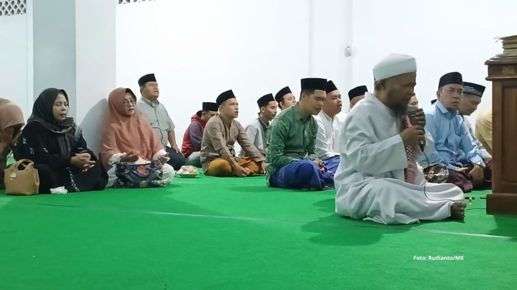 Doa Bersama Pasangan NIAT di Ponpes Joso Panekan agar Diberi Kemudahan dan Kelancaran