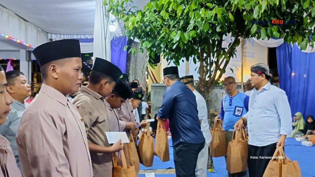 Di Posko Pemenangan, Hergunadi – Basuki Gelar Doa Bersama dan Santunan Anak Yatim